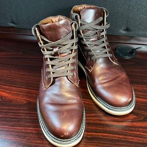 Mens Express Leather  high top Brown boots size 11